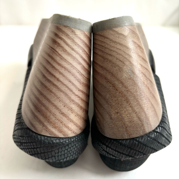 Coclico Harlen Wedge Platform Clogs Leather Wooden Shoes Black Size 6/36 - Picture 14 of 17